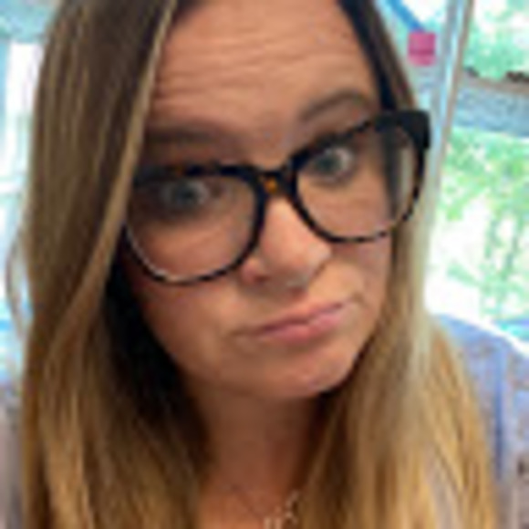 Meet your Posher, Margo - Picture 1 of 1